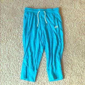 Nike teal capri joggers